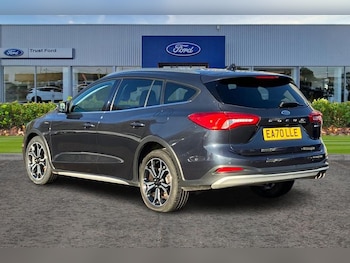 Used Ford Focus 2020 for sale - 76782155: Photo