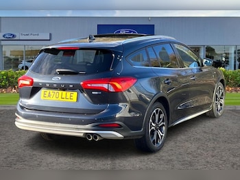 Used Ford Focus 2020 for sale - 76782155: Photo