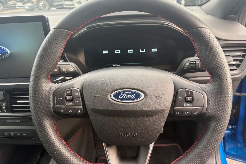 Used Ford Focus 2023 for sale - 77198855: Photo 12