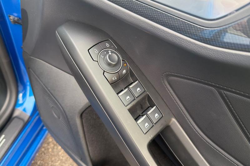 Used Ford Focus 2023 for sale - 77198855: Photo 16