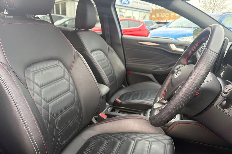 Used Ford Focus 2023 for sale - 77198855: Photo 17