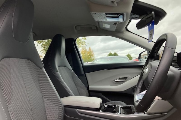 Used Ford Explorer 2024 for sale - 76290317: Photo 17