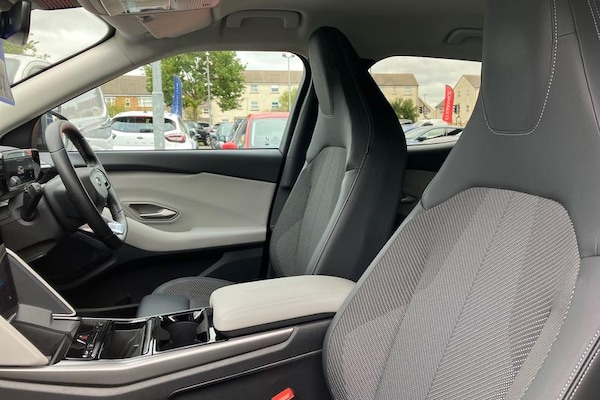 Used Ford Explorer 2024 for sale - 76290317: Photo 19
