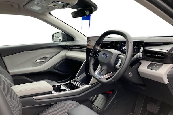 Used Ford Explorer 2024 for sale - 76290317: Photo 9