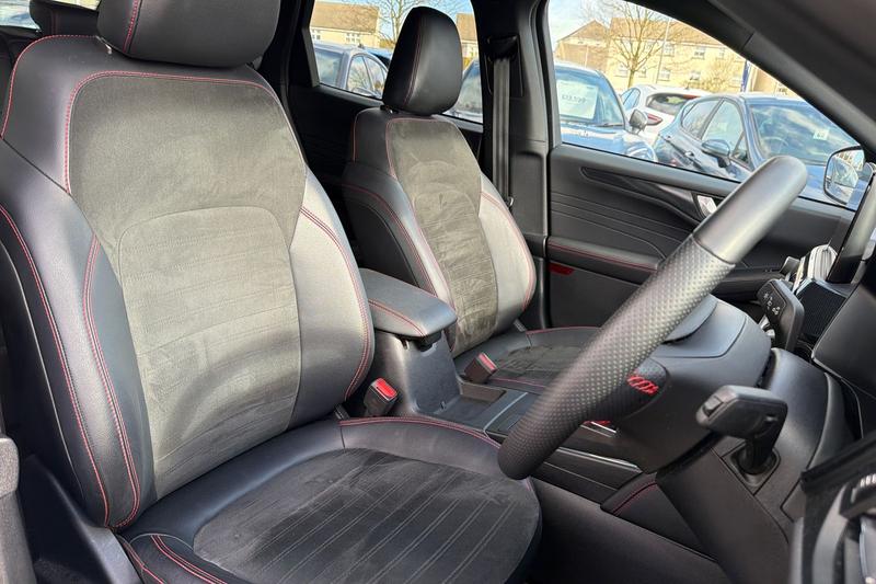 Used Ford Kuga 2023 for sale - 78028661: Photo 17