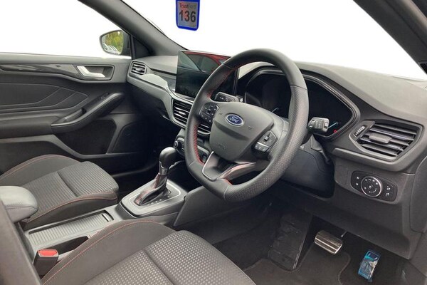 Used Ford Focus 2024 for sale - 76234900: Photo 9