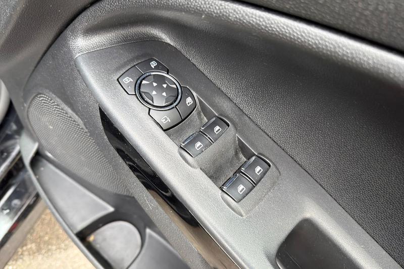 Used Ford Ecosport 2023 for sale - 77819771: Photo 16