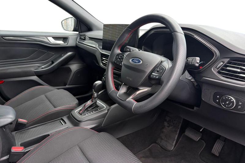 Used Ford Focus 2023 for sale - 77653684: Photo 9