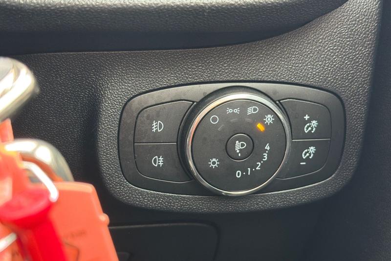 Used Ford Fiesta 2023 for sale - 78180375: Photo 38