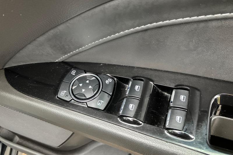 Used Ford Mondeo 2017 for sale - 76332599: Photo 16