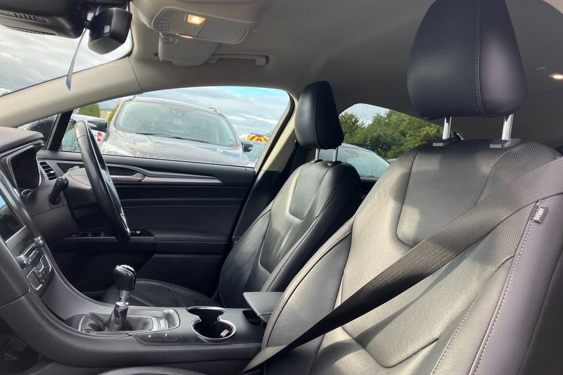 Used Ford Mondeo 2017 for sale - 76332599: Photo 19