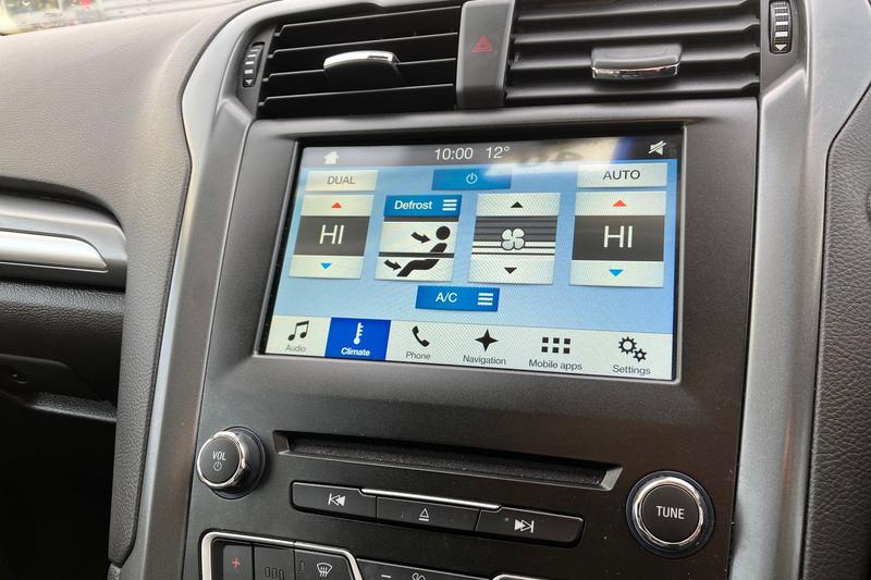 Used Ford Mondeo 2017 for sale - 76332599: Photo 28