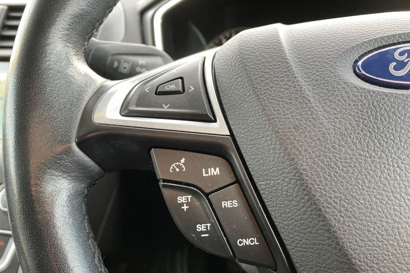 Used Ford Mondeo 2017 for sale - 76332599: Photo 33