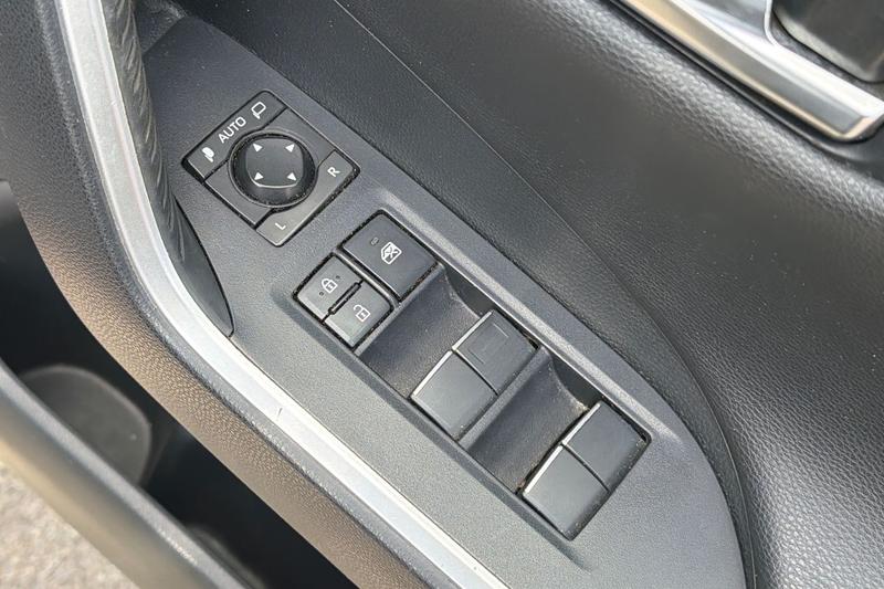 Used Toyota RAV4 2020 for sale - 78109362: Photo 16