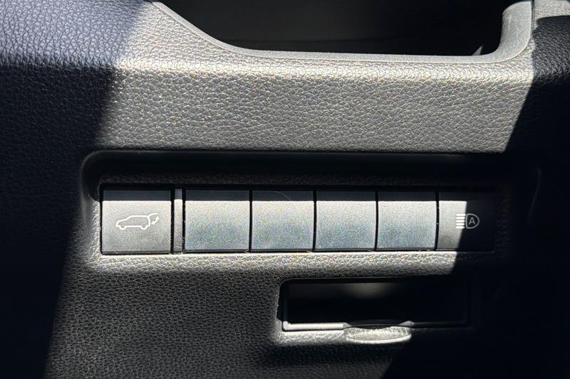 Used Toyota RAV4 2020 for sale - 78109362: Photo 38