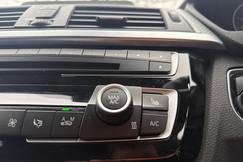 Used BMW 3 Series 2019 for sale - 77450360: Photo 39