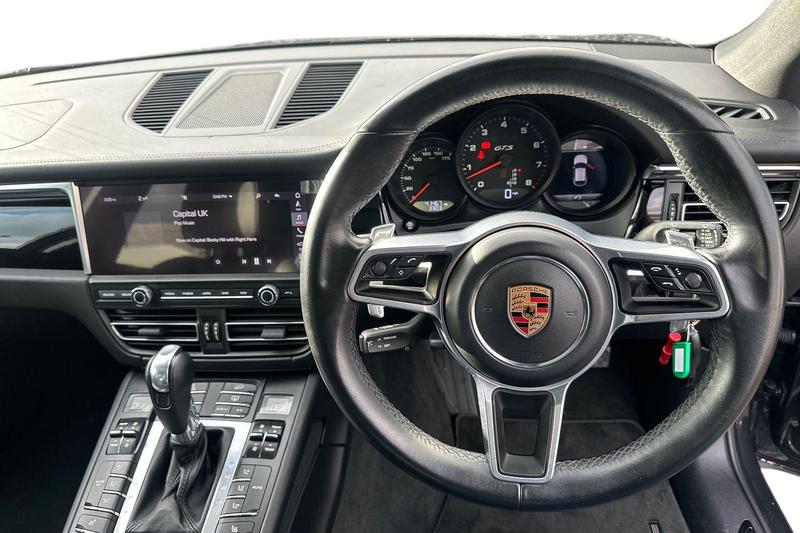 Used Porsche Macan 2020 for sale - 77412968: Photo 11