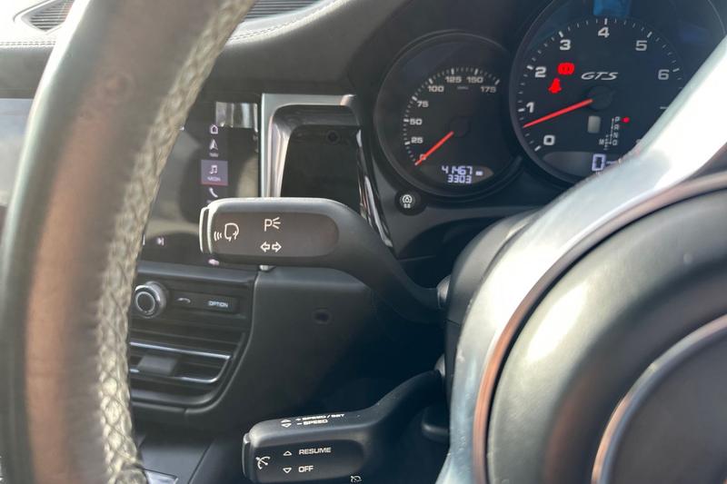 Used Porsche Macan 2020 for sale - 77412968: Photo 14