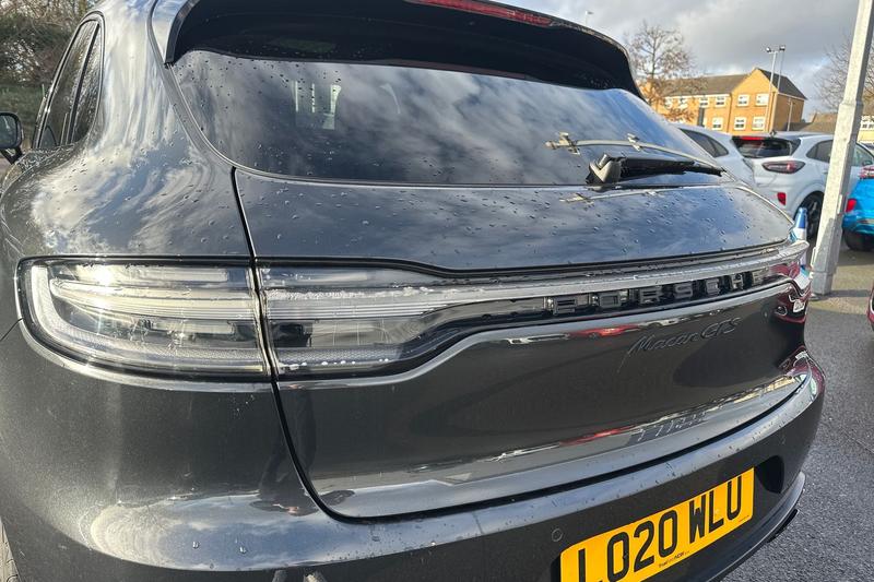 Used Porsche Macan 2020 for sale - 77412968: Photo 27