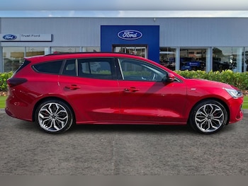 Used Ford Focus 2023 for sale - 79408182: Photo