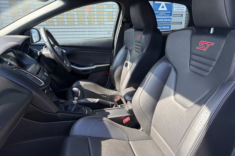 Used Ford Focus 2018 for sale - 78153036: Photo 19