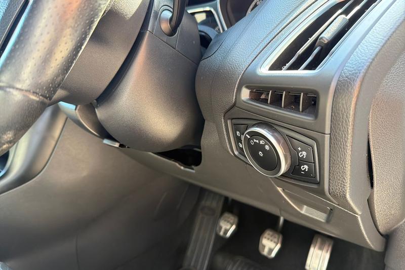 Used Ford Focus 2018 for sale - 78153036: Photo 26