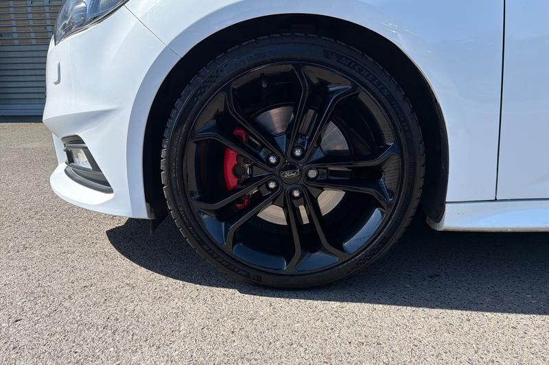 Used Ford Focus 2018 for sale - 78153036: Photo 8