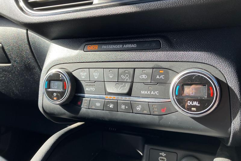 Used Ford Kuga 2022 for sale - 76184365: Photo 27