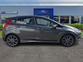 Used Ford Fiesta 2017 for sale - 78430929: Photo