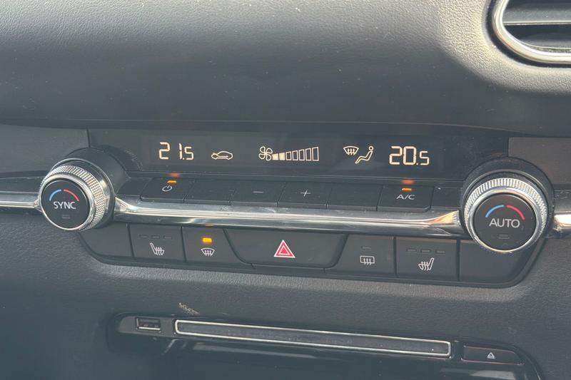 Used Mazda CX-30 2020 for sale - 78206254: Photo 32