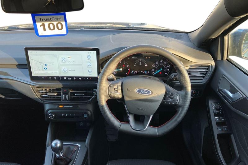 Used Ford Focus 2024 for sale - 76653373: Photo 11