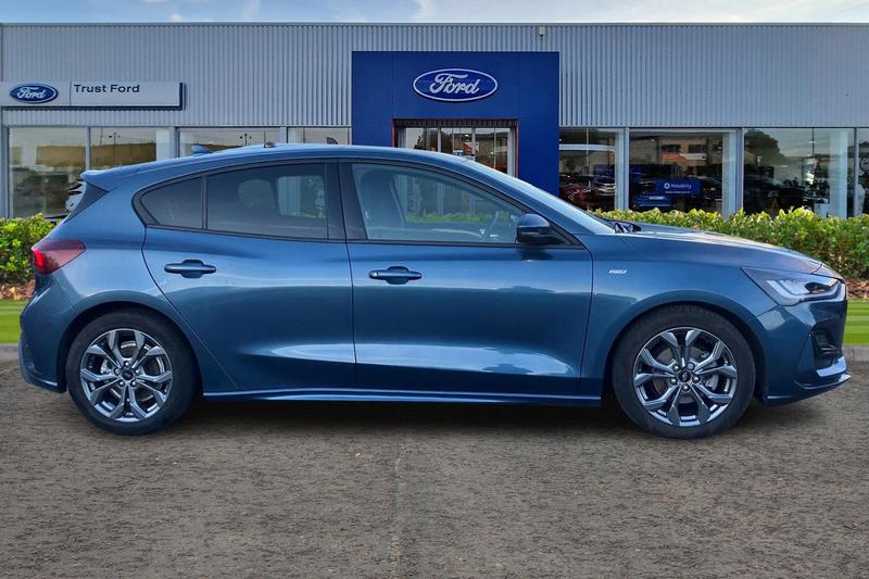 Used Ford Focus 2024 for sale - 76653373: Photo 3