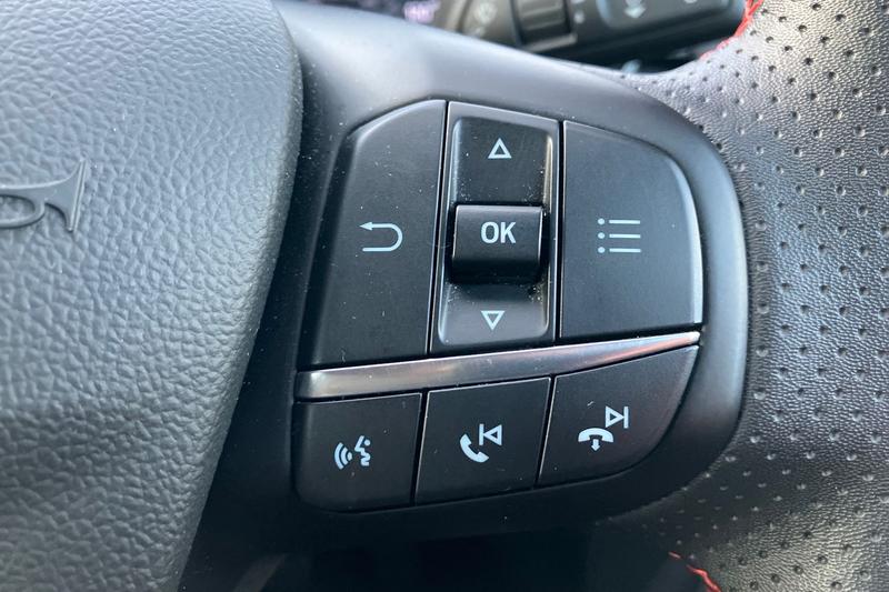 Used Ford Focus 2024 for sale - 76653373: Photo 34