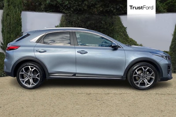 Used Kia XCeed 2022 for sale - 76216554: Photo 3
