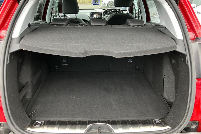 Used Peugeot 2008 2018 for sale - 76162015: Photo 21