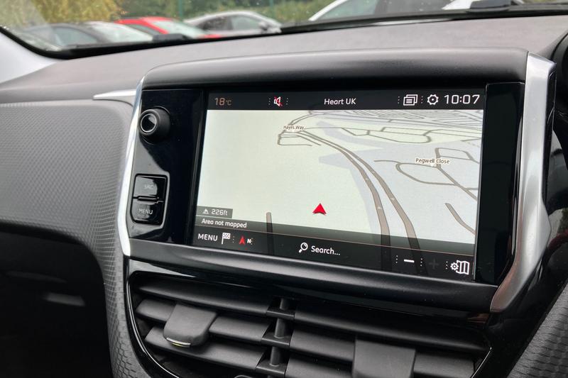Used Peugeot 2008 2018 for sale - 76162015: Photo 28