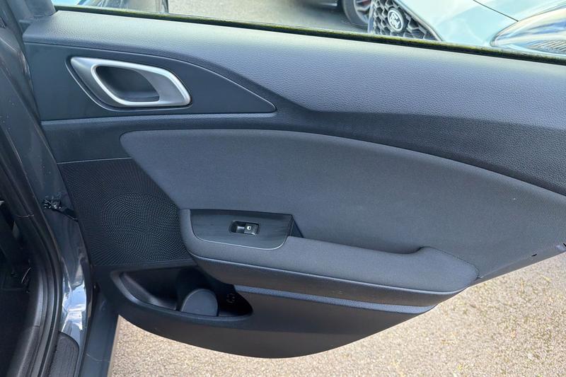 Used Kia Ceed 2019 for sale - 77918555: Photo 30