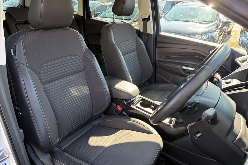 Used Ford Kuga 2017 for sale - 77951195: Photo 17