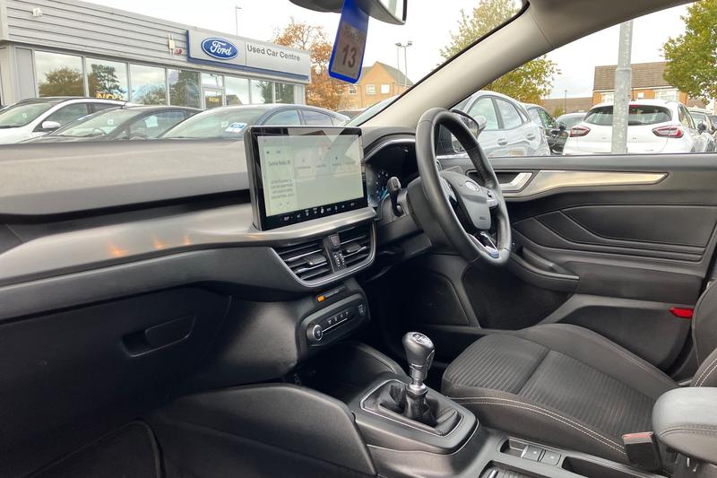 Used Ford Focus 2023 for sale - 76415756: Photo 18