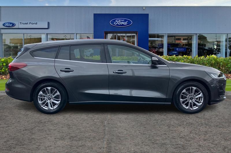 Used Ford Focus 2023 for sale - 76415756: Photo 3