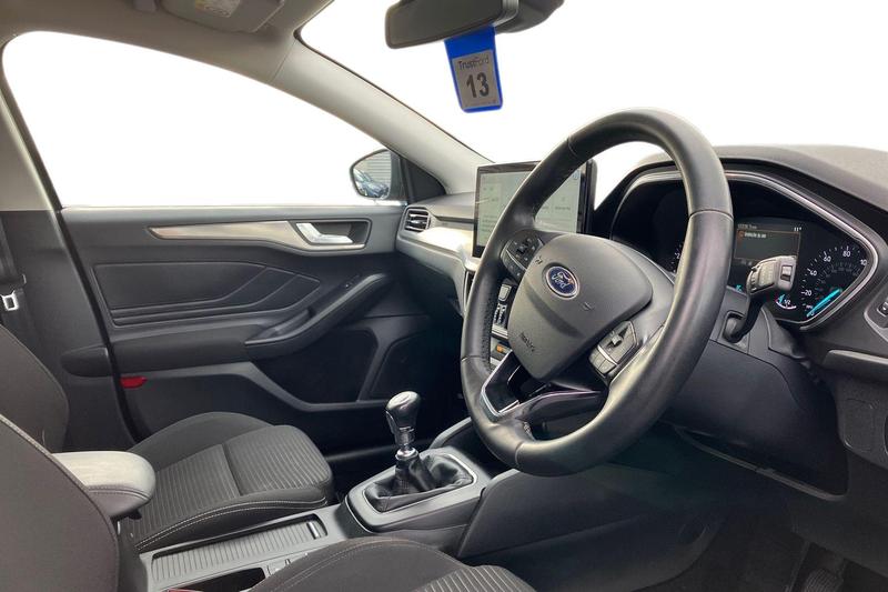 Used Ford Focus 2023 for sale - 76415756: Photo 9