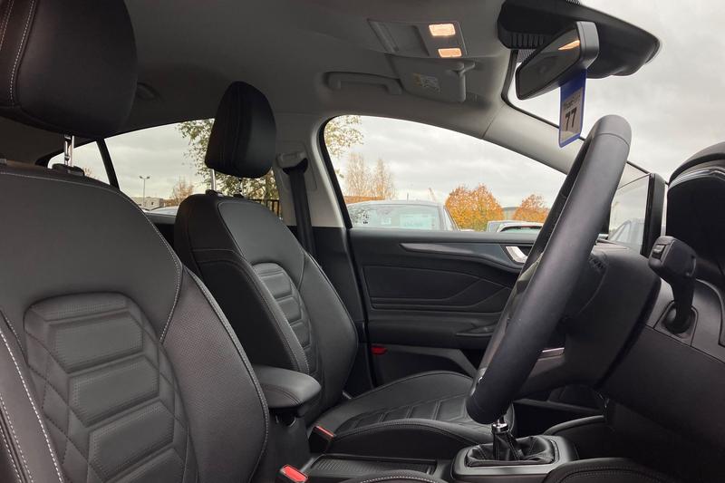 Used Ford Focus 2023 for sale - 76452857: Photo 17