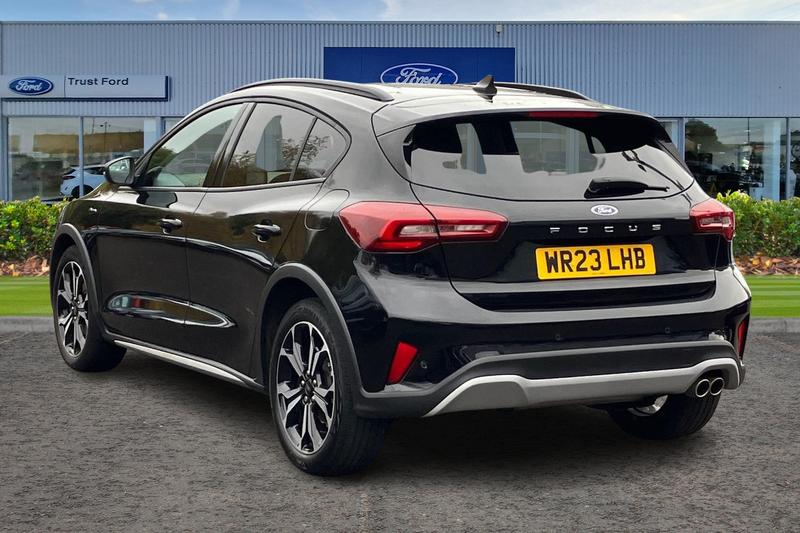 Used Ford Focus 2023 for sale - 76452857: Photo 2