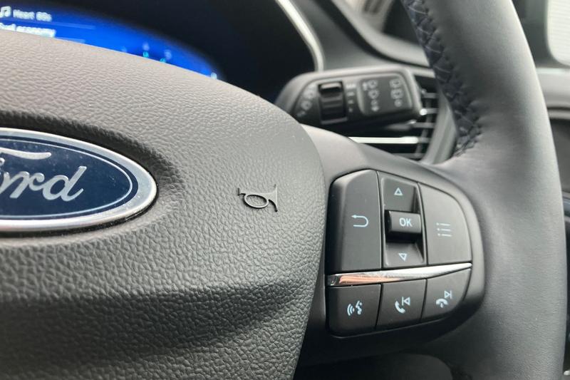 Used Ford Focus 2023 for sale - 76452857: Photo 34