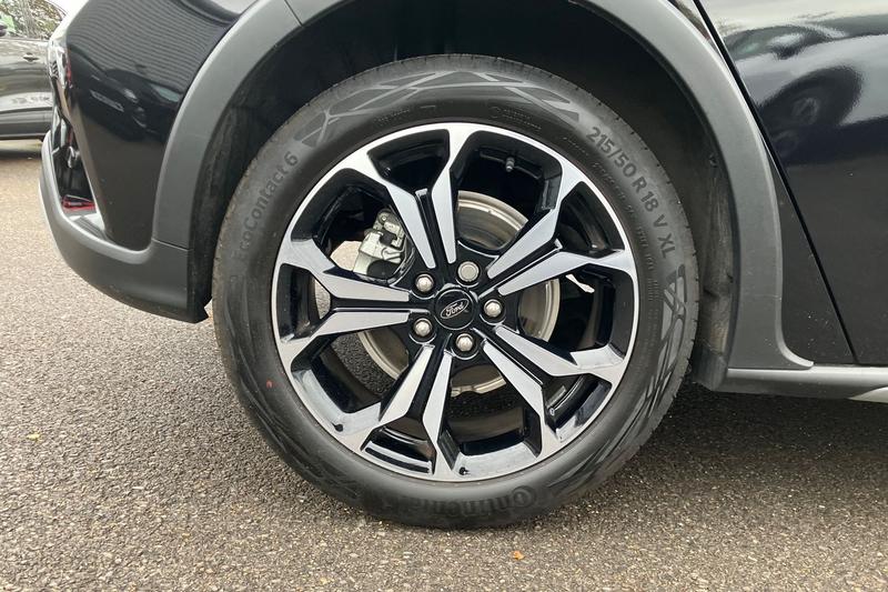 Used Ford Focus 2023 for sale - 76452857: Photo 8