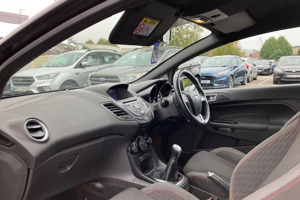 Used Ford Fiesta 2016 for sale - 76271486: Photo 18