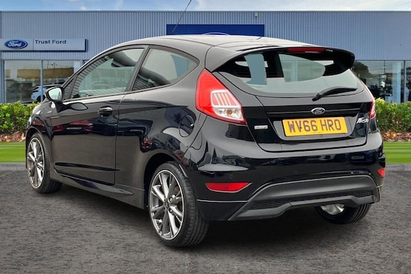 Used Ford Fiesta 2016 for sale - 76271486: Photo 2