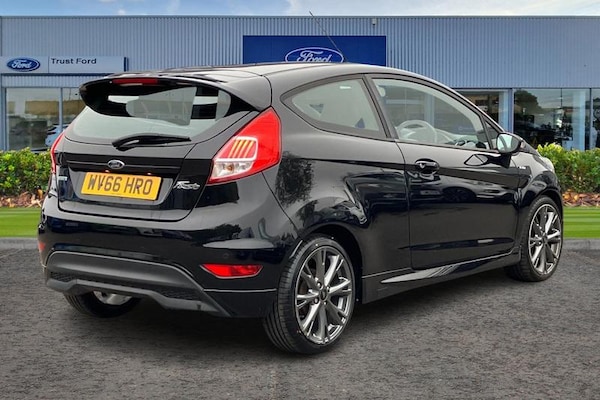 Used Ford Fiesta 2016 for sale - 76271486: Photo 4