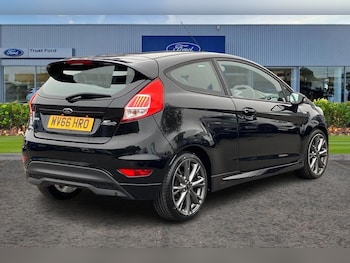 Used Ford Fiesta 2016 for sale - 76271486: Photo 4