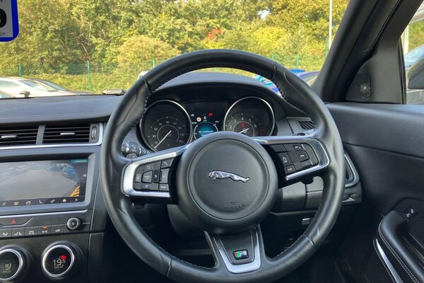 Used Jaguar E-Pace 2020 for sale - 75662091: Photo 12
